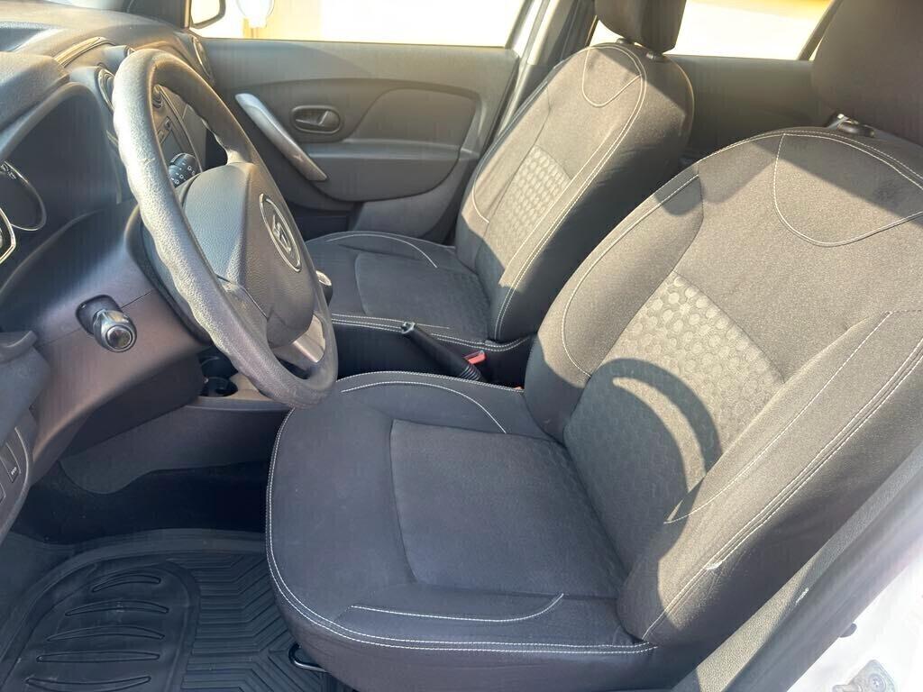 Dacia Sandero 1.5 dCi 8V 75CV Lauréate