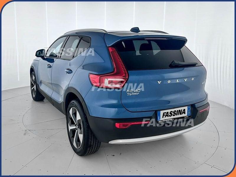 Volvo XC40 XC40 B3 automatico Core