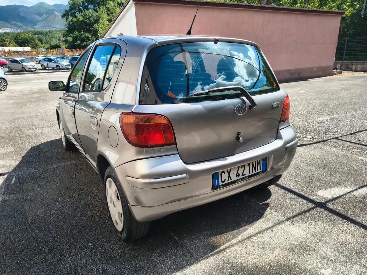 TOYOTA YARIS 1.0 65 CV 5 PORTE 145.000 KM