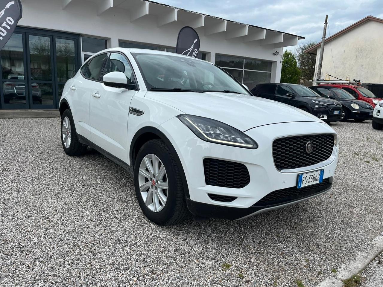 Jaguar E-Pace 2.0D 180 CV AWD aut. R-Dynamic HSE