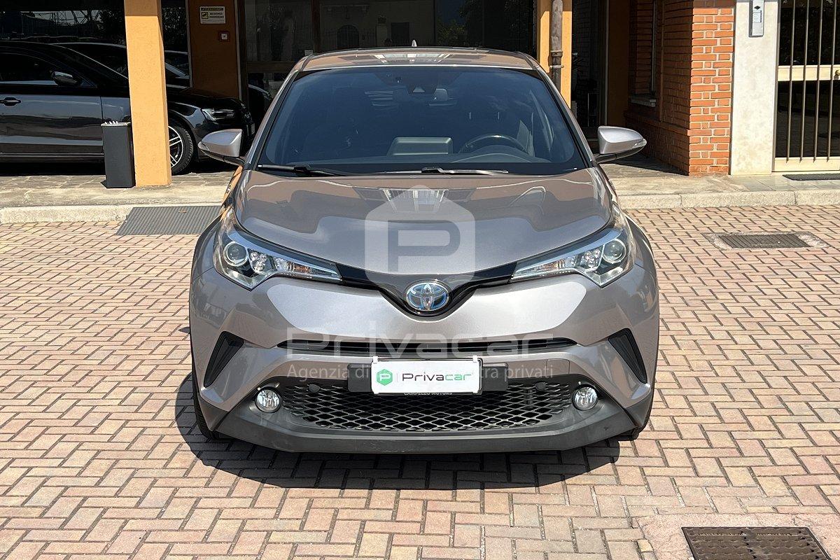 TOYOTA C-HR 1.8 Hybrid E-CVT Trend