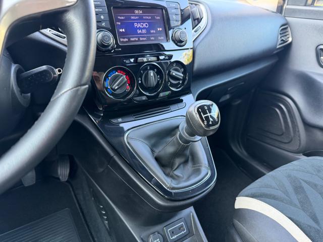 LANCIA Ypsilon 1.2 GOLD 5 POSTI+UCONNECT+SENSORI PARK