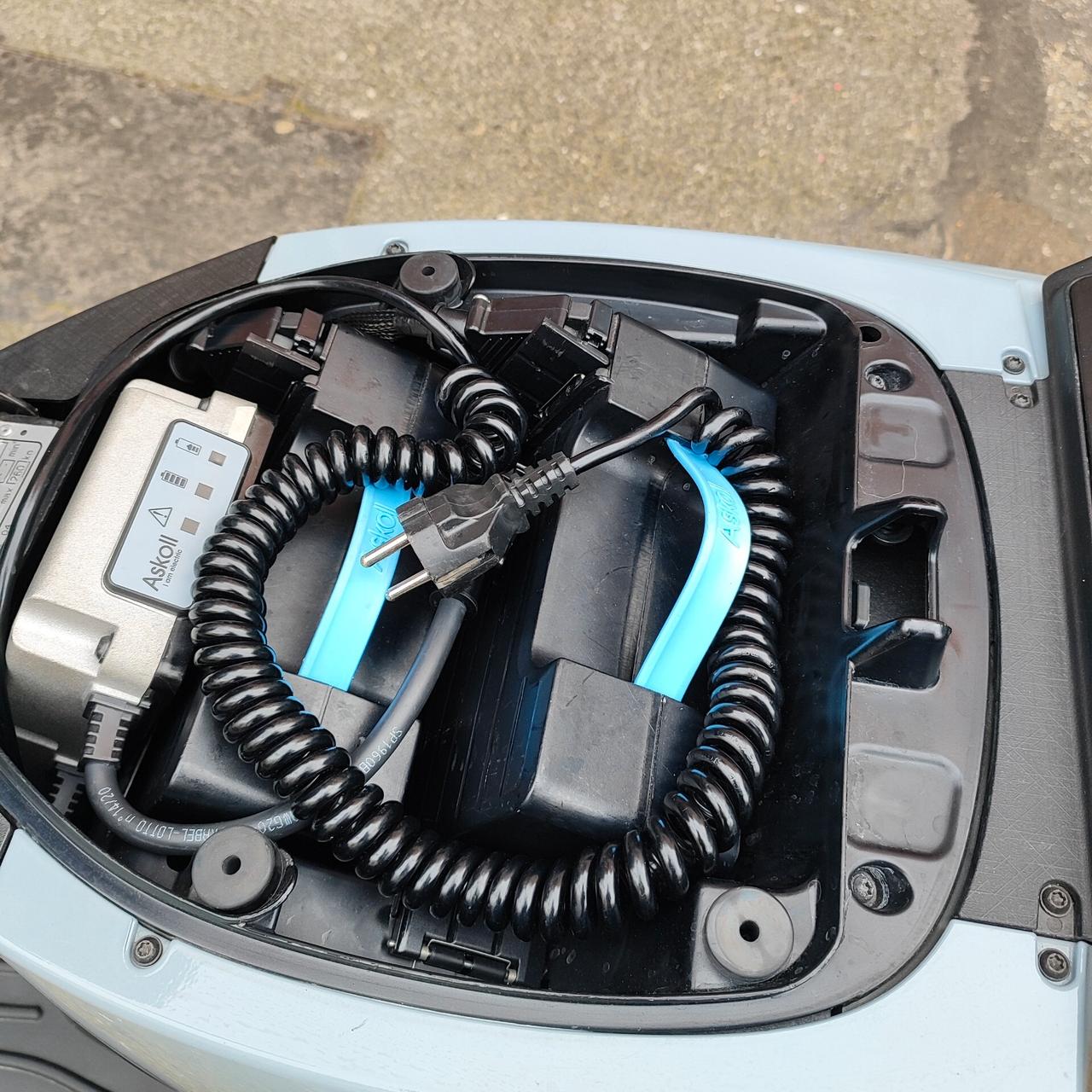 Askoll NGS3 2024 USATO – 4.910 KM – SCOOTER ELETTRICO PARI AL NUOVO