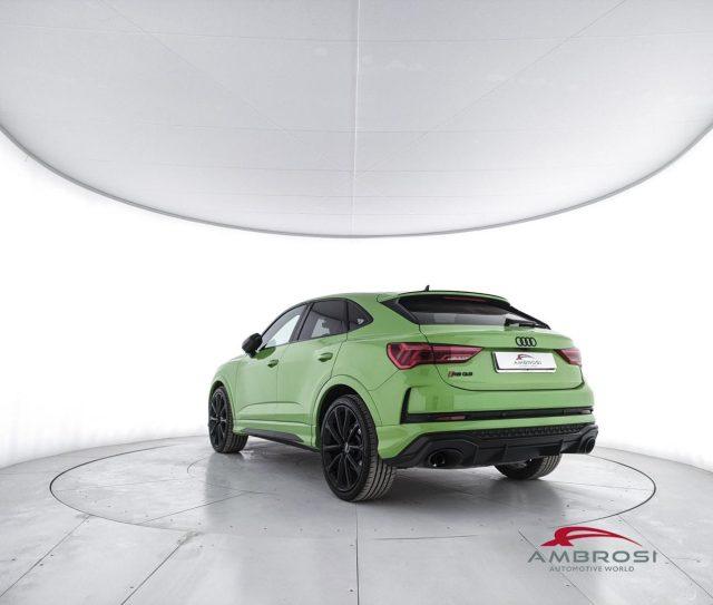 AUDI RS Q3 2.5 quattro s-tronic