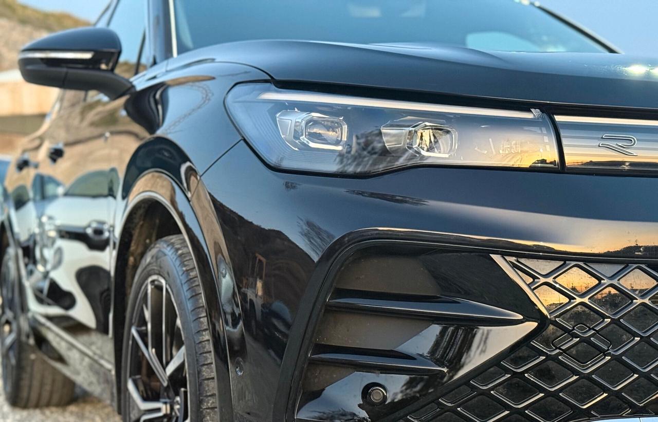 Volkswagen Tiguan 2.0 TDI 150 CV DSG R-Line