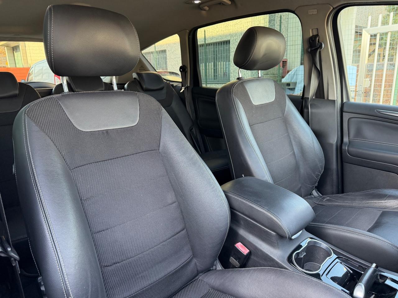 Ford S-Max 2.0 TDCi 163CV Titanium DPF