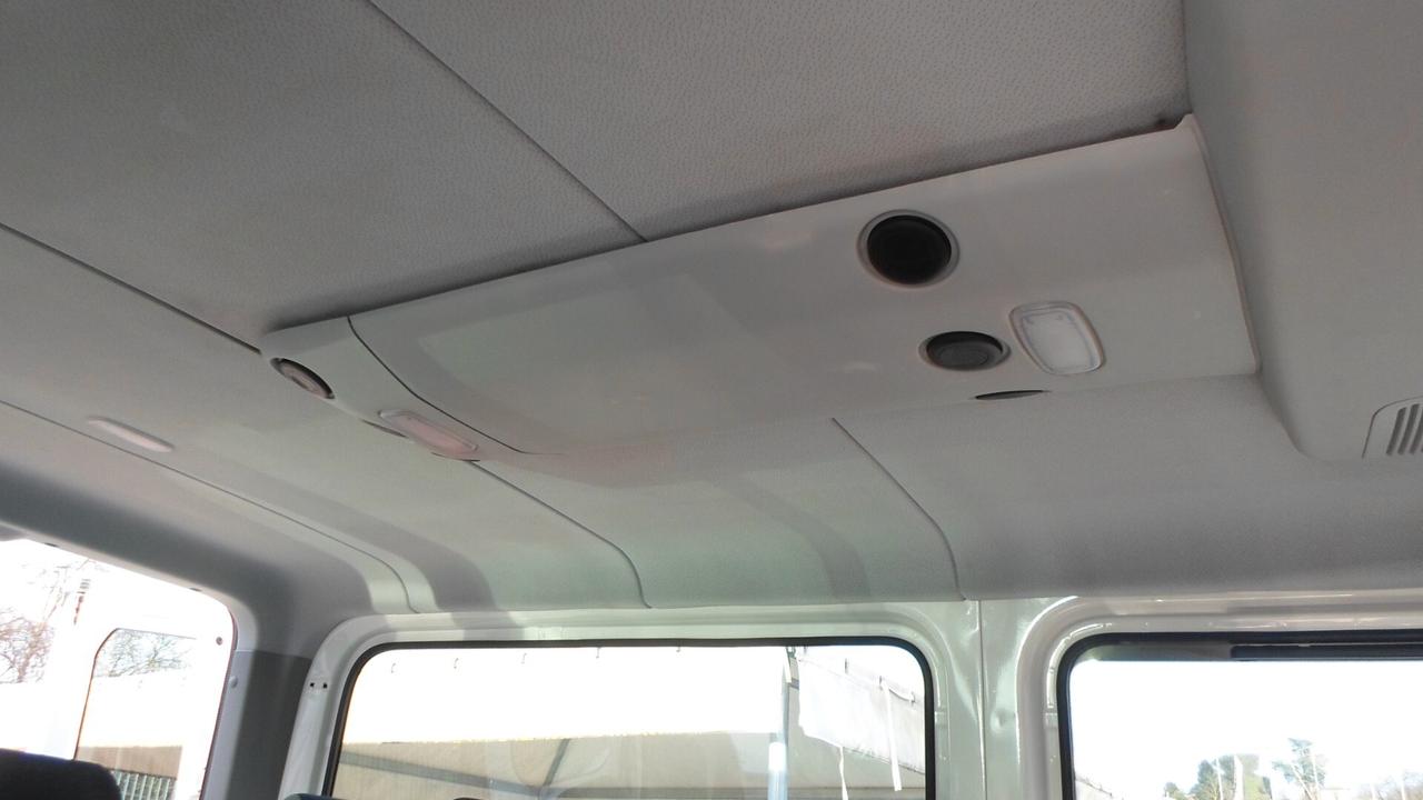 Volkswagen 9 Posti