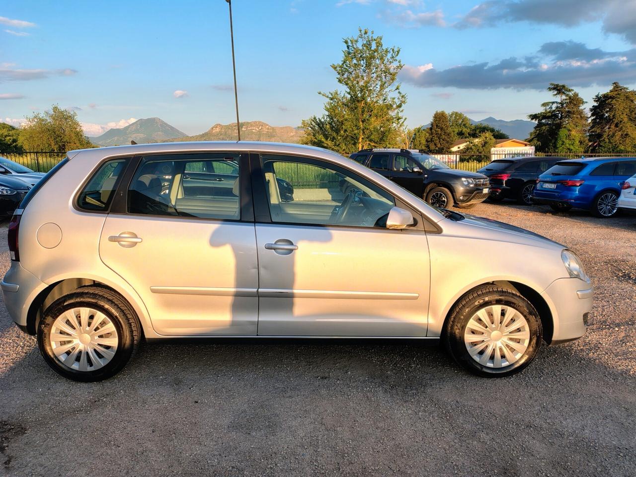 Volkswagen Polo 1.4/80CV 16V 5p. Comfort. BiFuel G