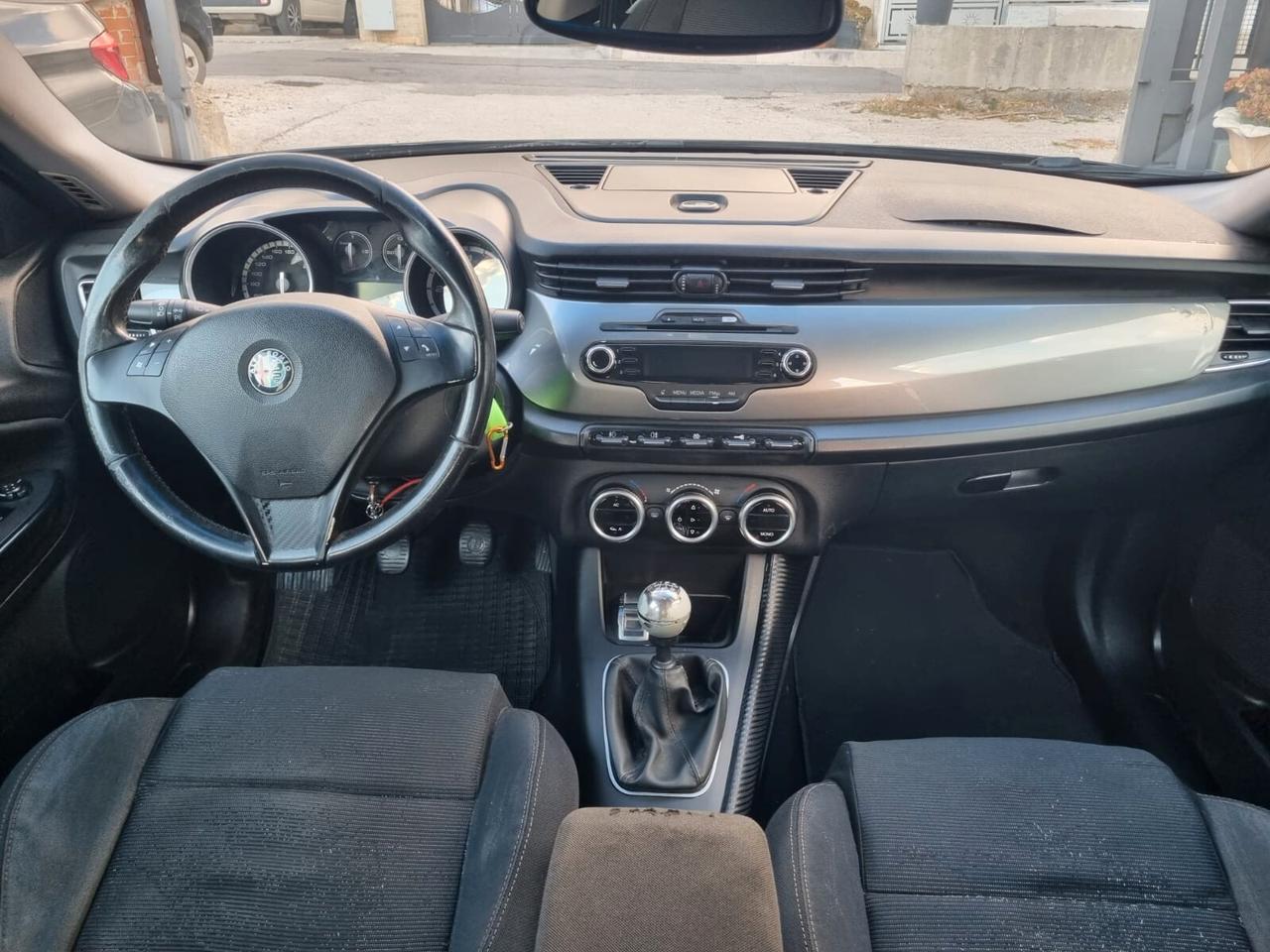 Alfa Romeo Giulietta 1.6 JTDm-2 105 CV