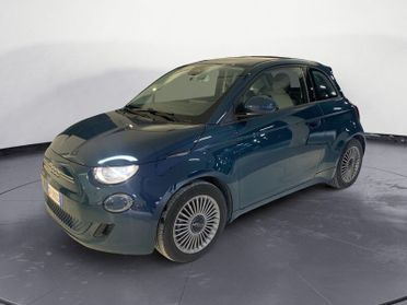 FIAT 500e 500 Nuova 500 Hatchback My23 La Nuova 500 - 320 Berlina