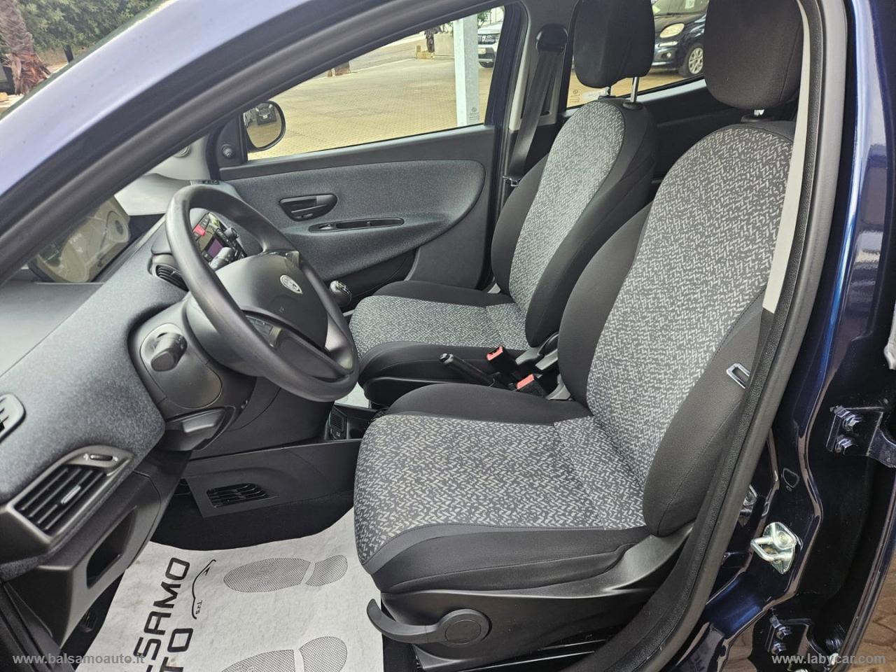 LANCIA Ypsilon 1.2 69 CV 5p. GPL Ecochic Gold