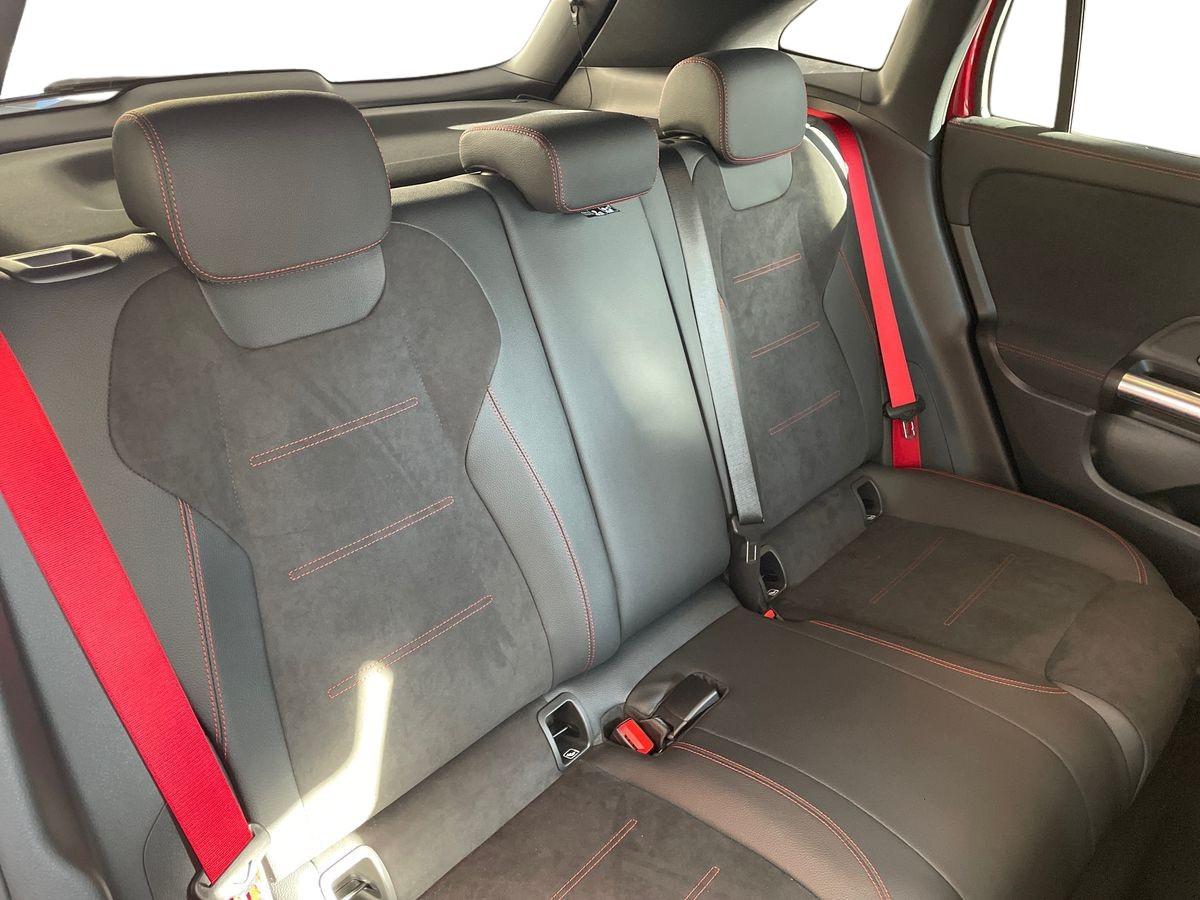 Mercedes-Benz Mercedes-AMG GLA 35 4MATIC