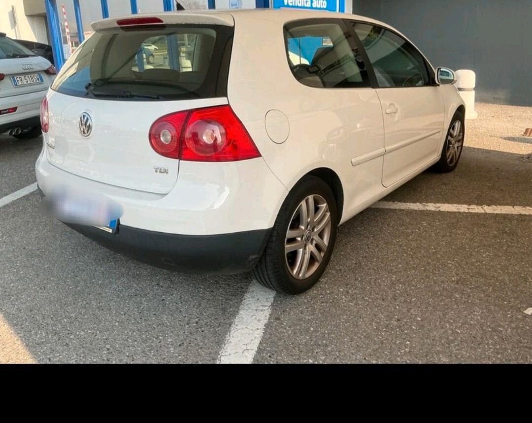 Volkswagen Golf 1.9 TDI DPF 3p. 2008