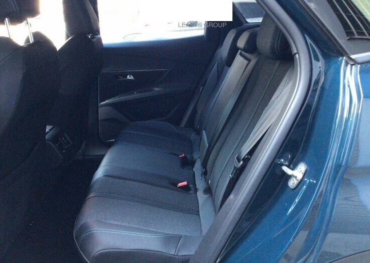 Peugeot 3008 1.5 130cv Eat8 *FULL OPT.-67.000 Km*