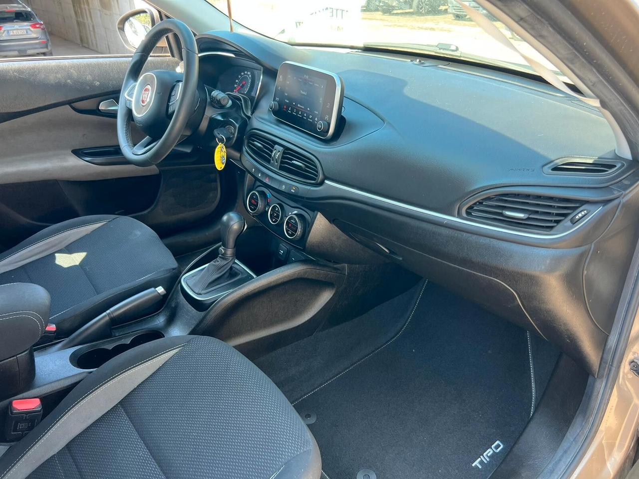 Fiat Tipo 1.6 Mjt S&S DCT 5 porte Lounge