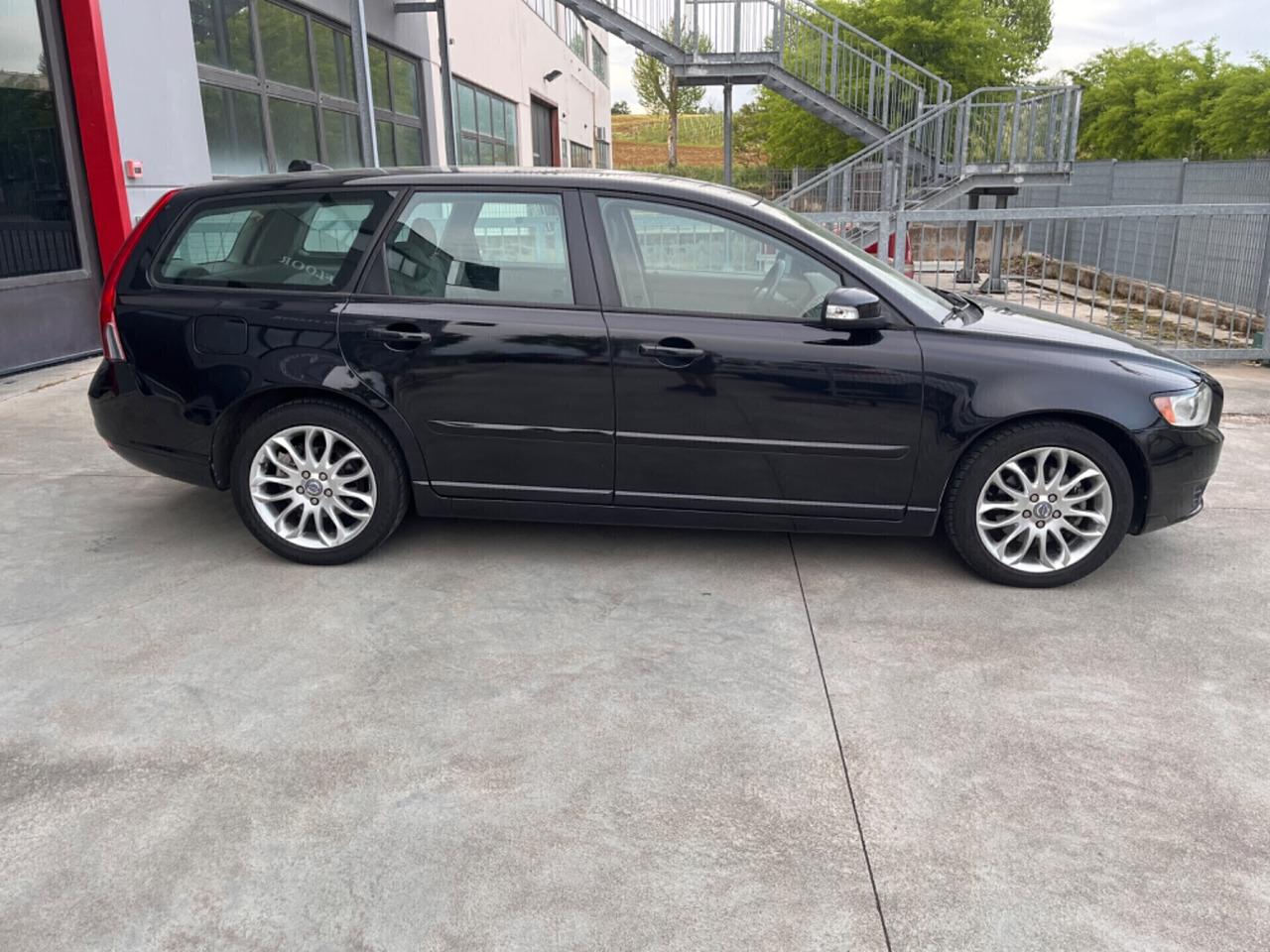 Volvo V50 2.0 D cat Momentum