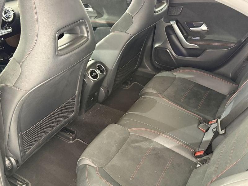 Mercedes-Benz Classe A A 180 d Automatic Premium Plus AMG Line