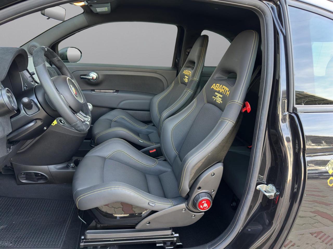 Abarth 695 1.4 Turbo T-Jet 180 CV 75° Anniversar