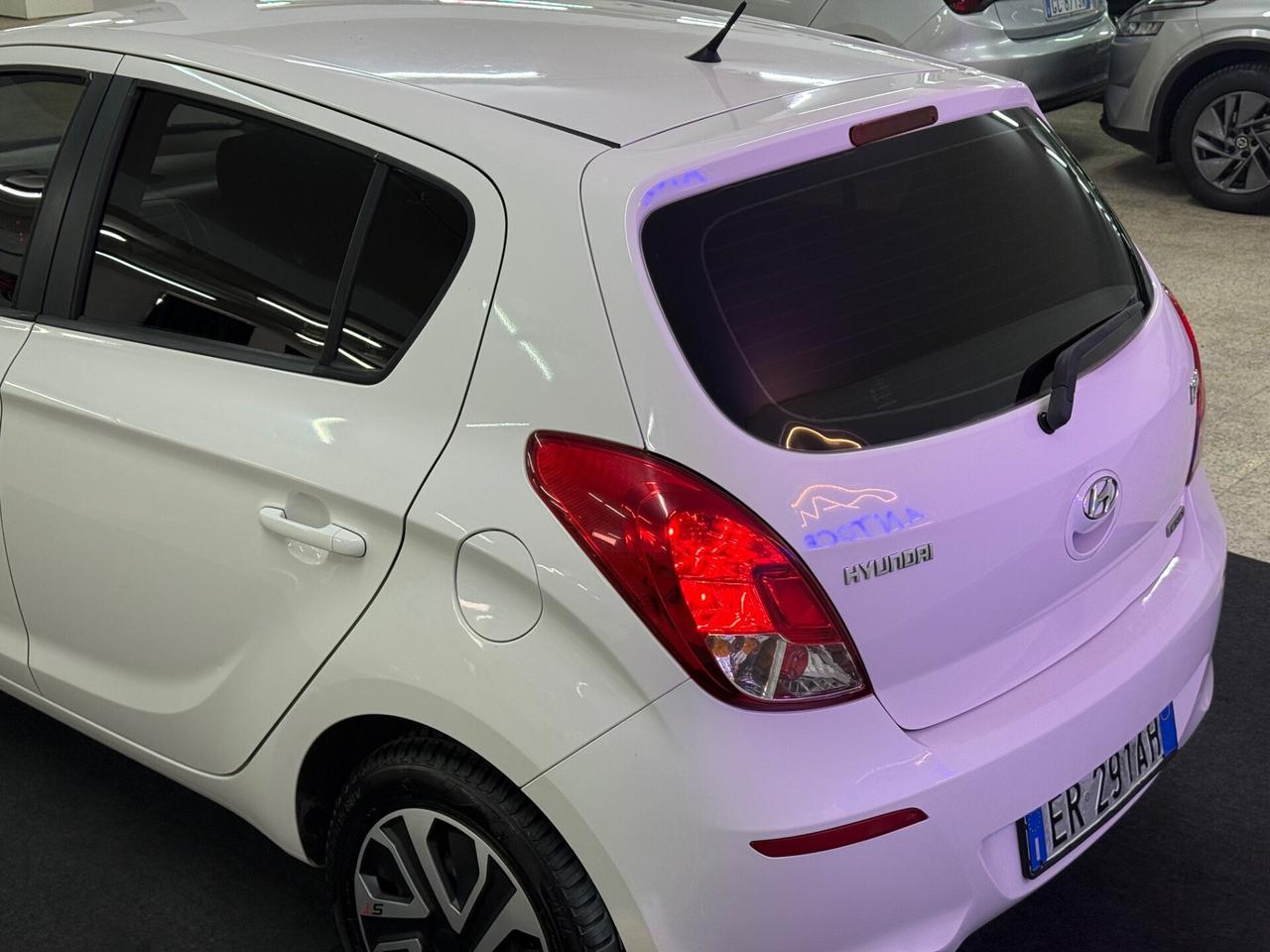 HYUNDAI i20 1.1 CRDi 75cv 5p. Sound Edition