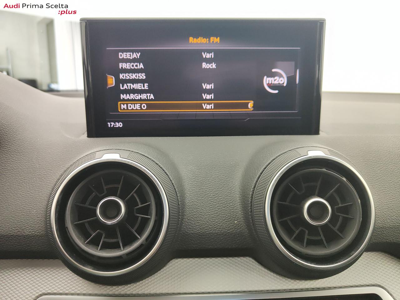 AUDI Q2 - Q2 35 TFSI S tronic Business