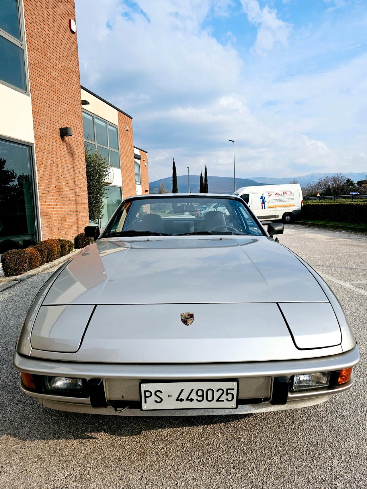 Porsche 924 2.0 Asi restauro Totale