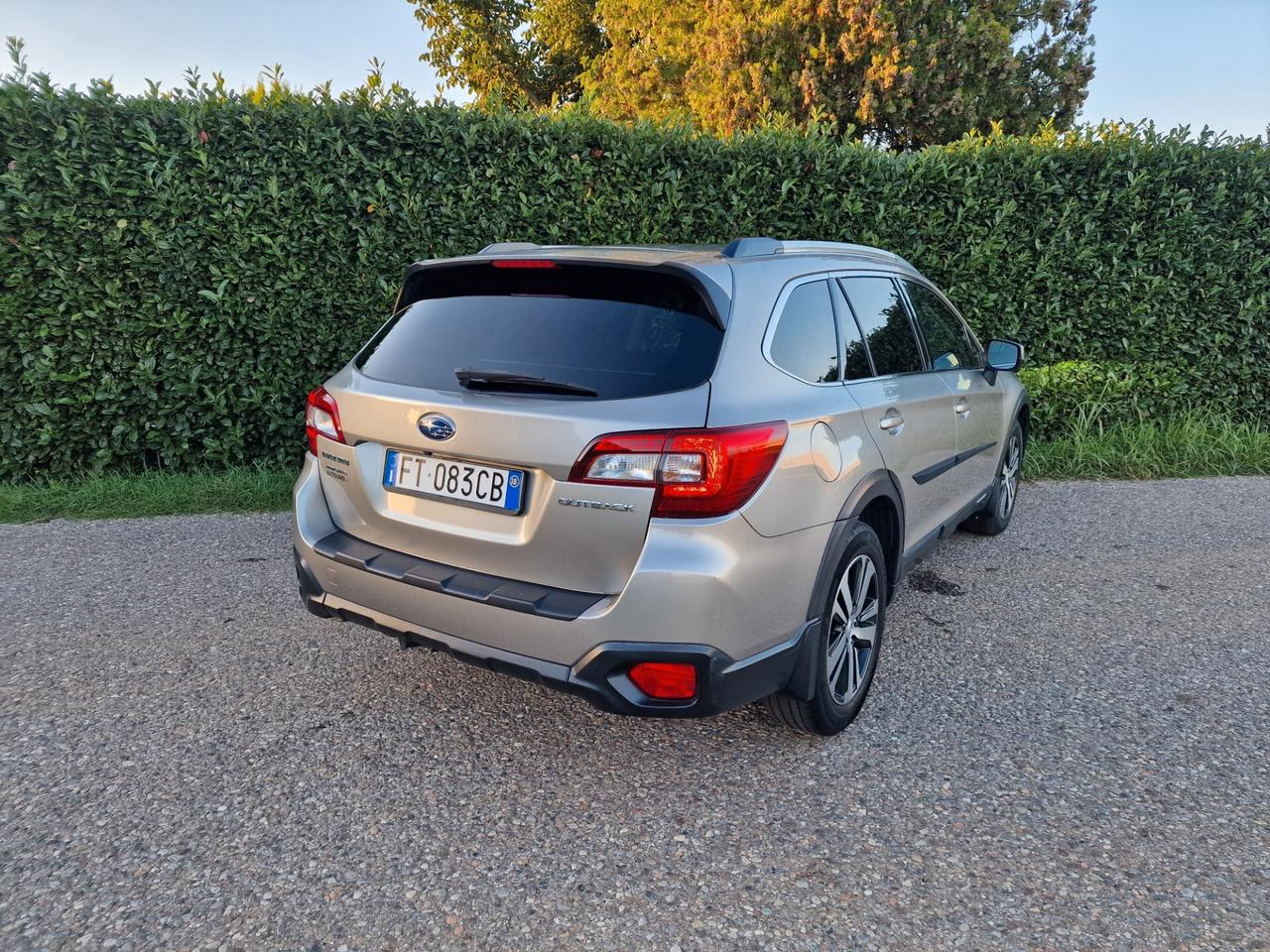 Subaru OUTBACK 2.5 GPL