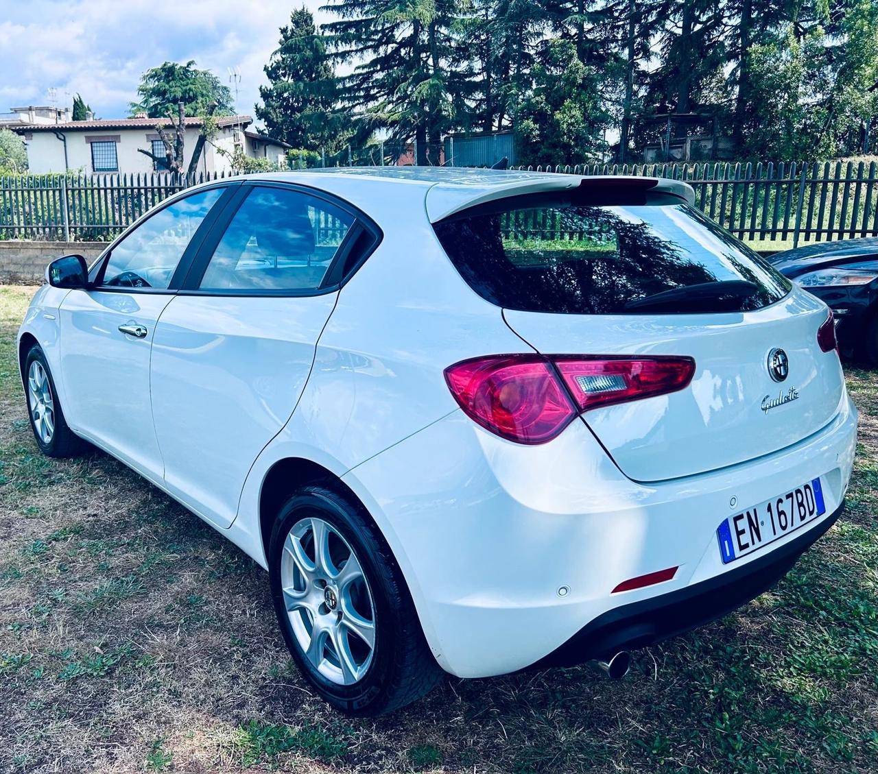 Alfa Romeo Giulietta 1.6 JTDm-2 105 CV Distinctive !!km110.000!!
