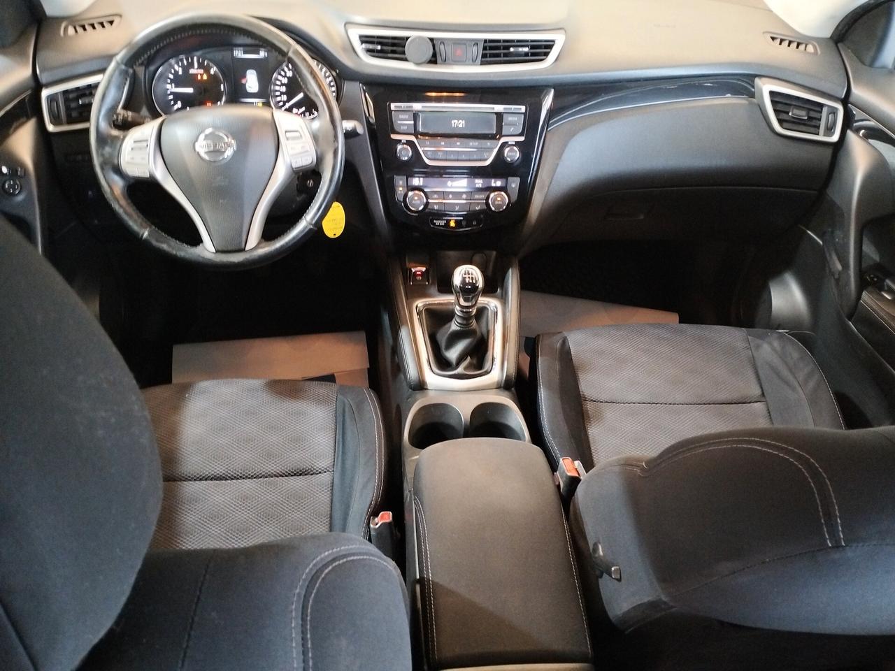 Nissan Qashqai 1.5 dci Visia 110cv