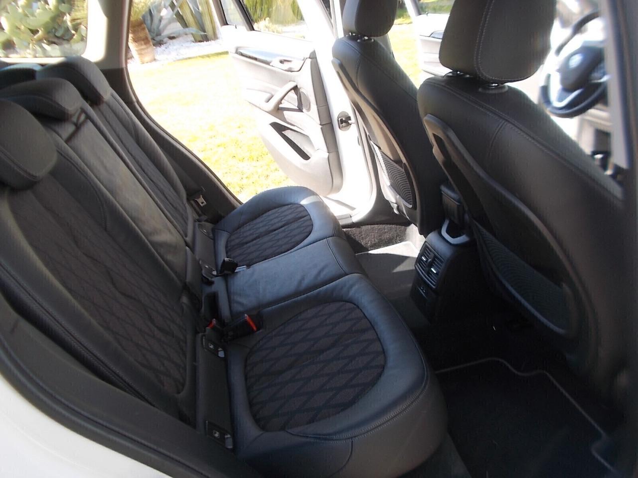 Bmw X1 sDrive18d XLine *SUPER FULL OPT.* daVETRINA