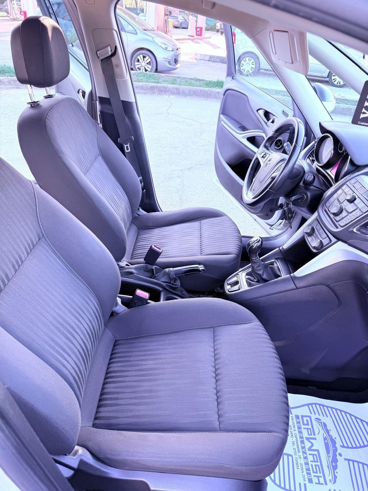 Opel Zafira Tourer 1.6 Turbo EcoM 150CV Elective