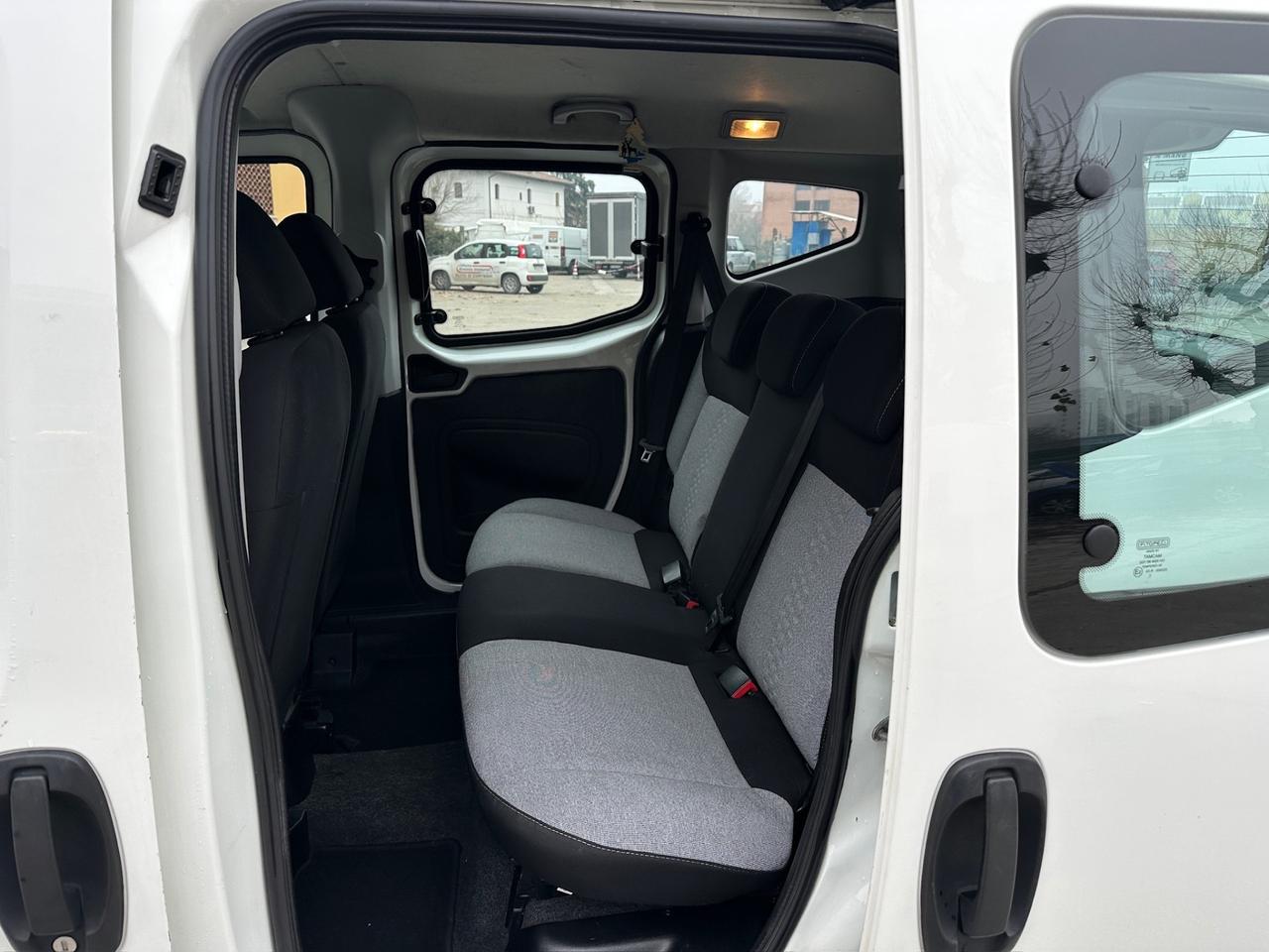 Fiat Qubo 1.3 MJT 80 CV Lounge Euro 6B