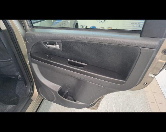 FIAT Sedici 1.9 mjt Experience 4x4 120cv