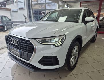 Audi Q3 35 TDI S tronic Business