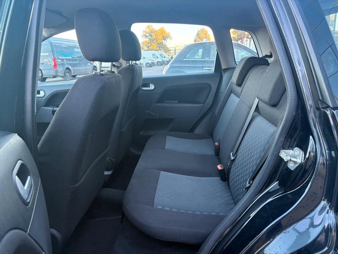 Ford Fiesta 1.2 16V 5p. Ghia NEOPATENTATI