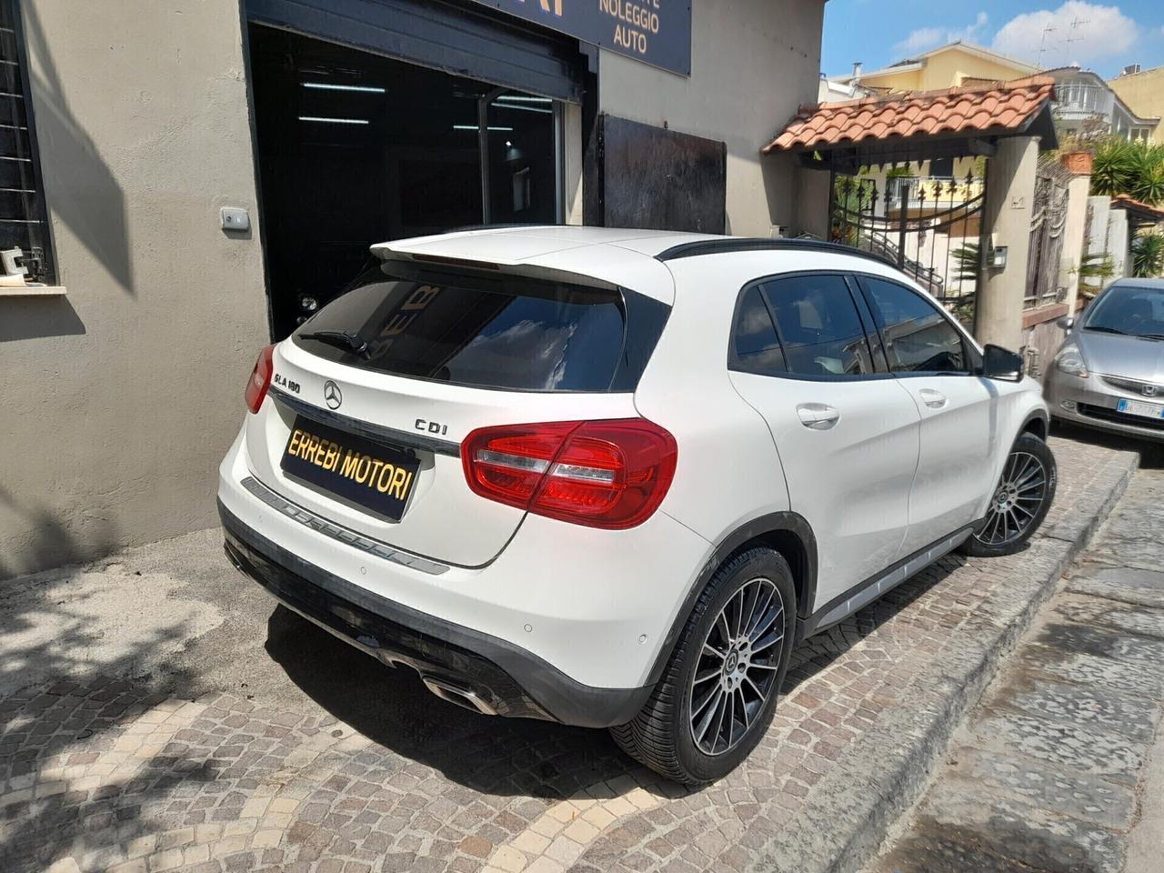 Mercedes-benz GLA 180 d Automatic Premium