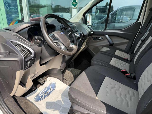 FORD Tourneo Custom 310 2.0 TDCi 130CV PC Titanium 9 posti