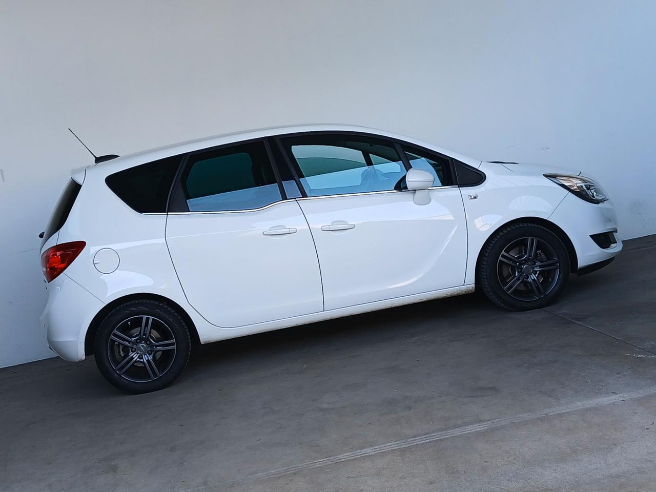 Opel Meriva Cosmo EURO 6B NO LIMITE DI TRAFFICO