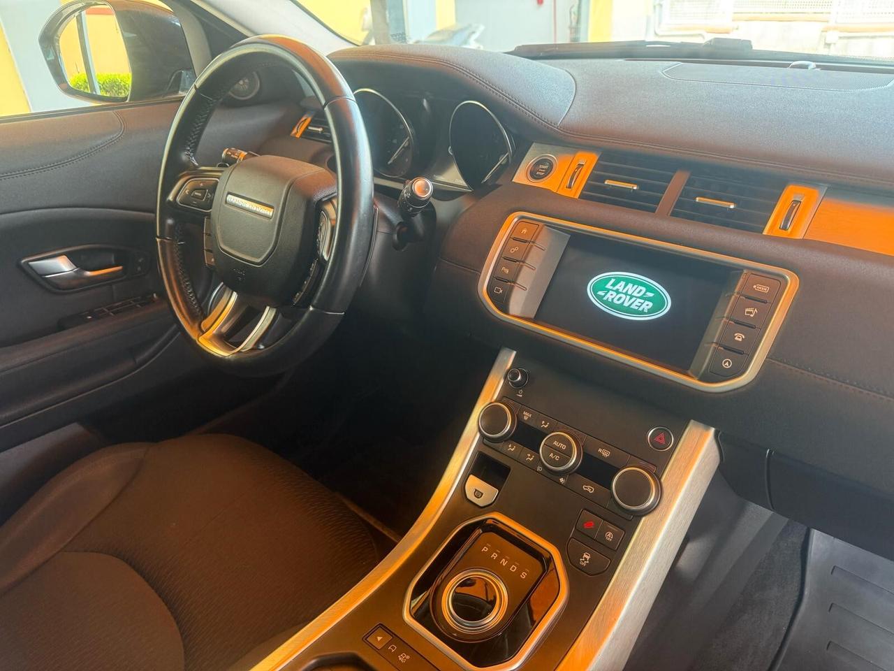 Land Rover Range Rover Evoque Range Rover Evoque 2.0 eD4 5p. Pure