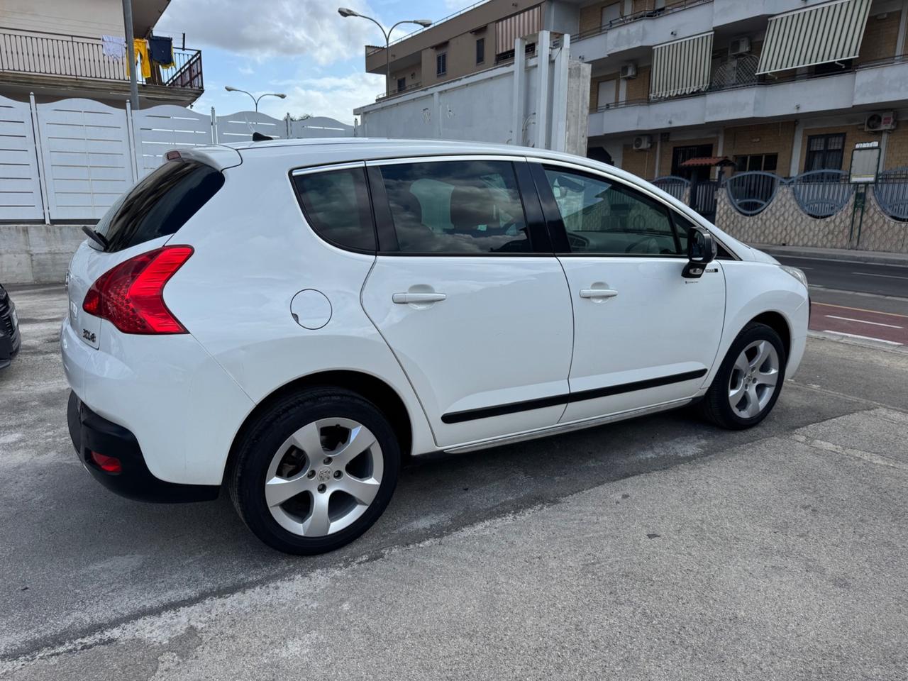 Peugeot 3008 1.6 DIESEL 115CV Style