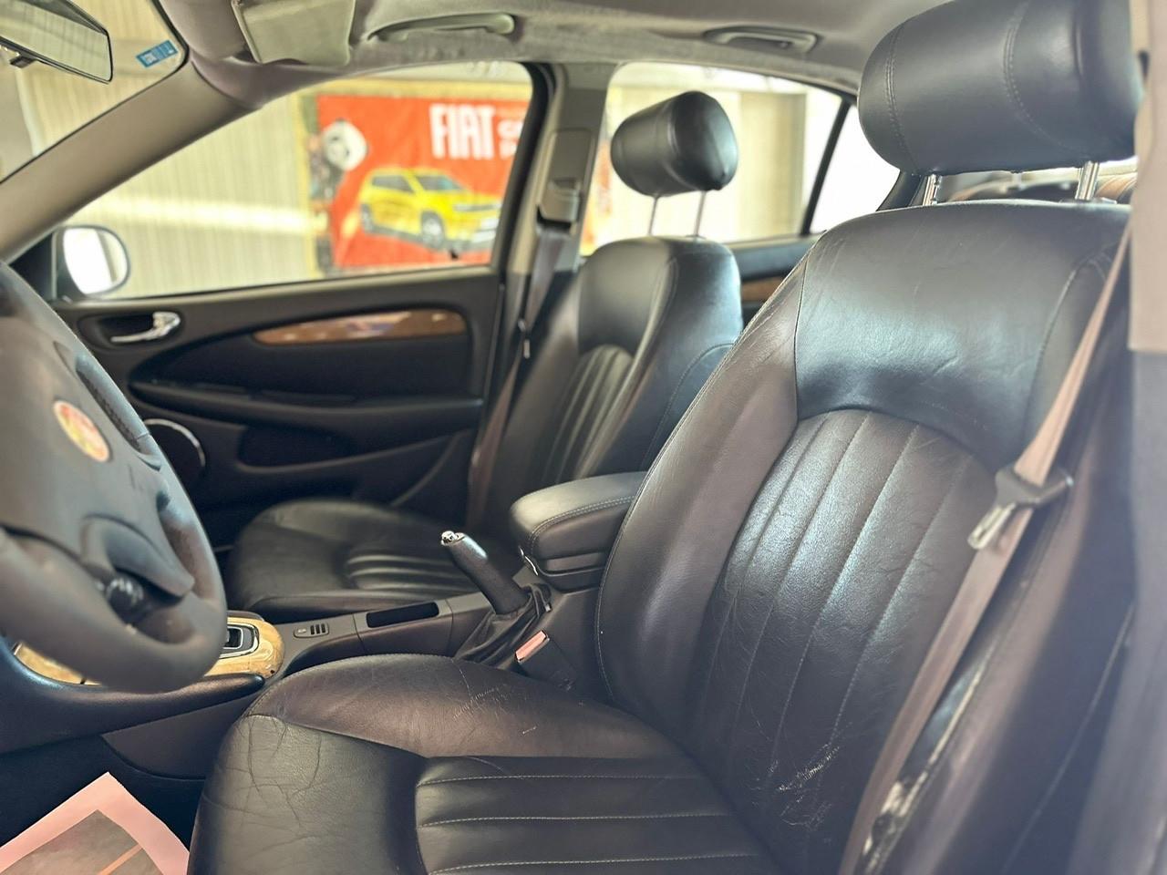 Jaguar X-Type 2.5 V6 24V cat Executive