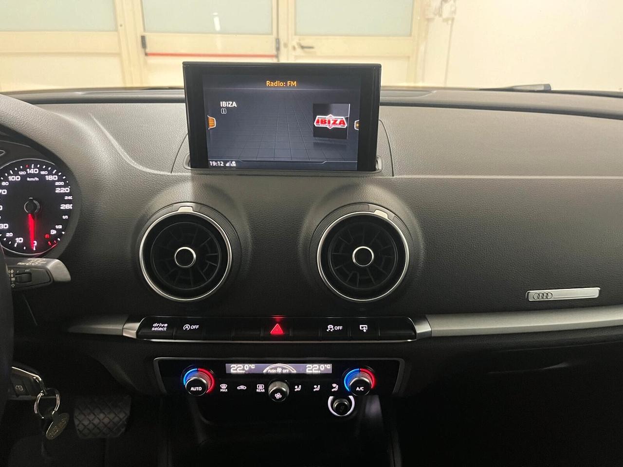 Audi A3 SPB 1.6 TDi 110 S-Tronic Sport