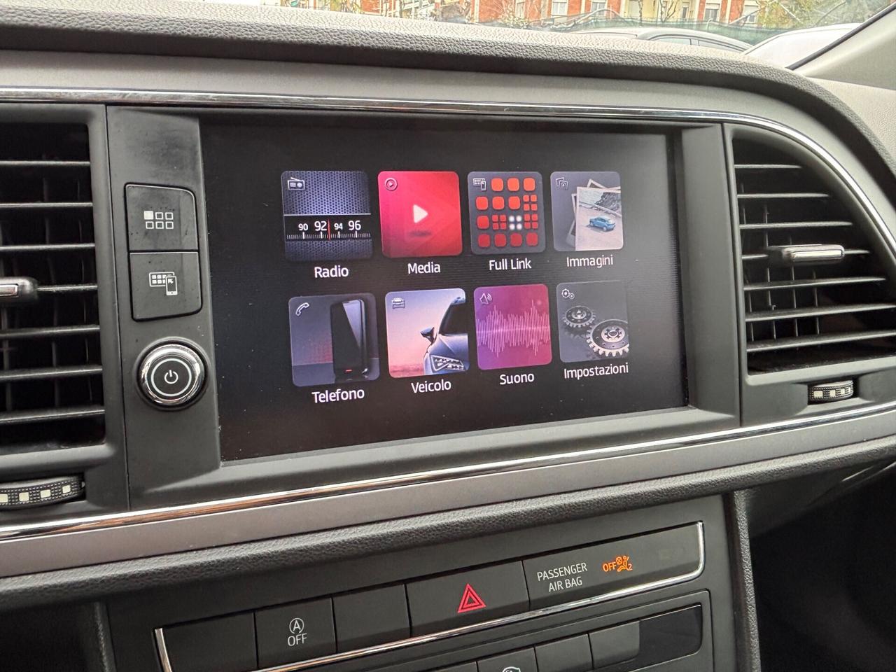 Seat Leon 1.6 TDI 115CV 5p. Style OK NEOPATENTATI