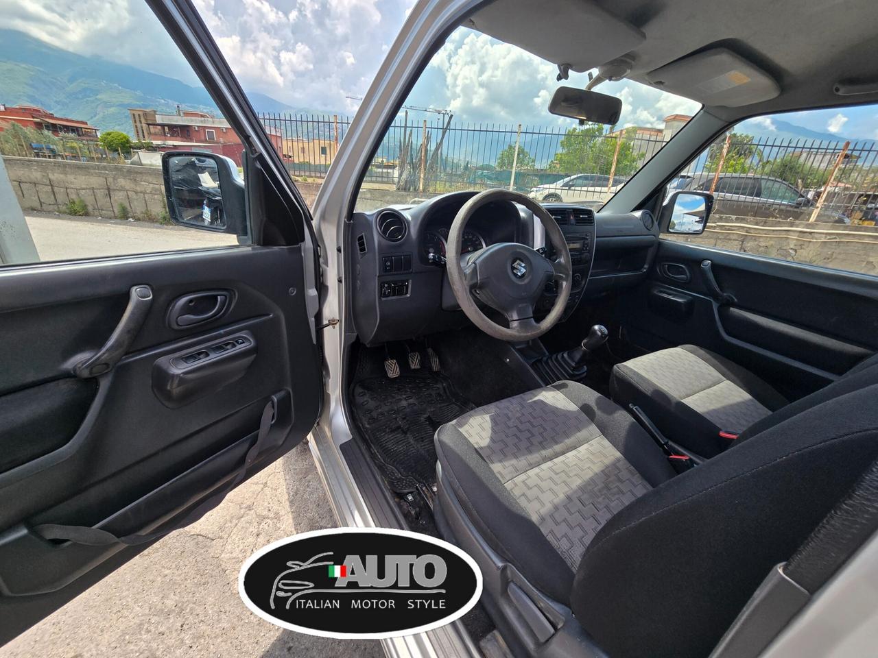 Suzuki Jimny 1.5 DDiS cat 4WD Special con carrello appendice