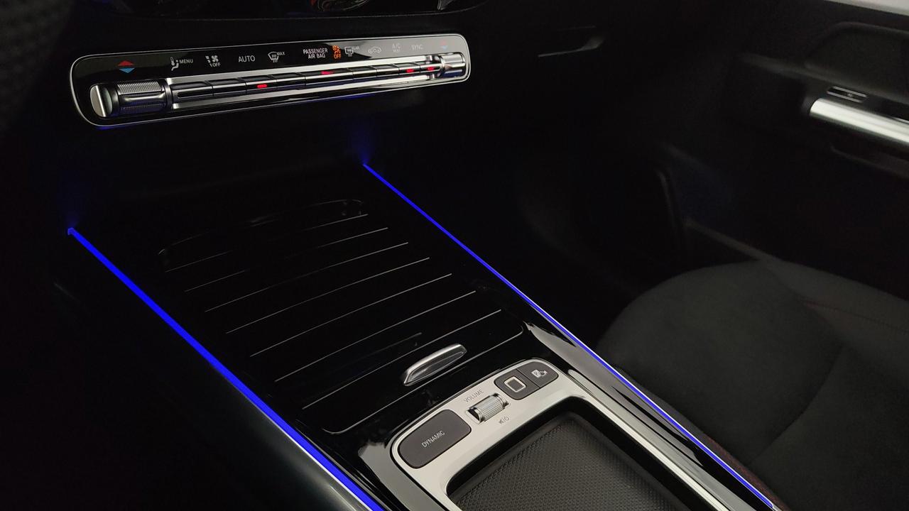 Mercedes-Benz GLA 200 d automatic