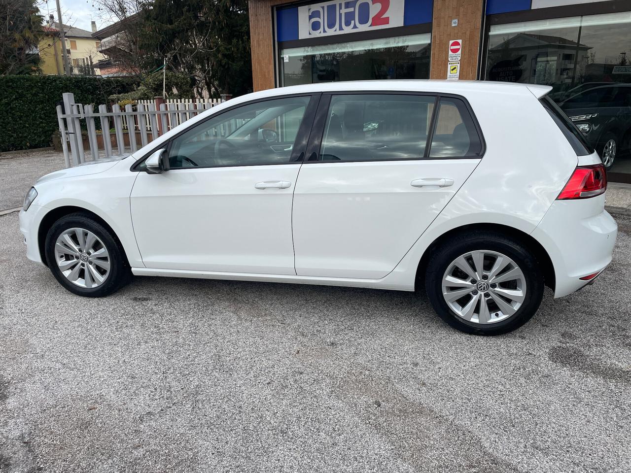 Volkswagen Golf Business 1.4 TGI 5p. Comfortline BlueMotion x neopatentati