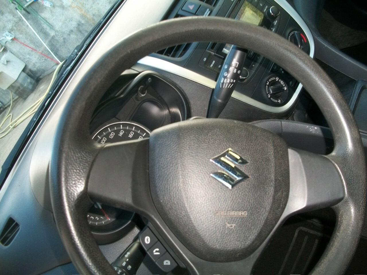 Suzuki Celerio 1.0 Style AUTOMATICA CC 1000 BENZINA SI NEOPATENTATI GARANZIA UN ANNO