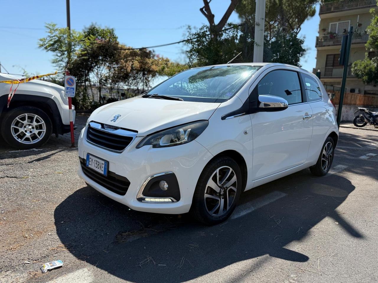Peugeot 108 PureTech 82 3 porte Allure TOP!