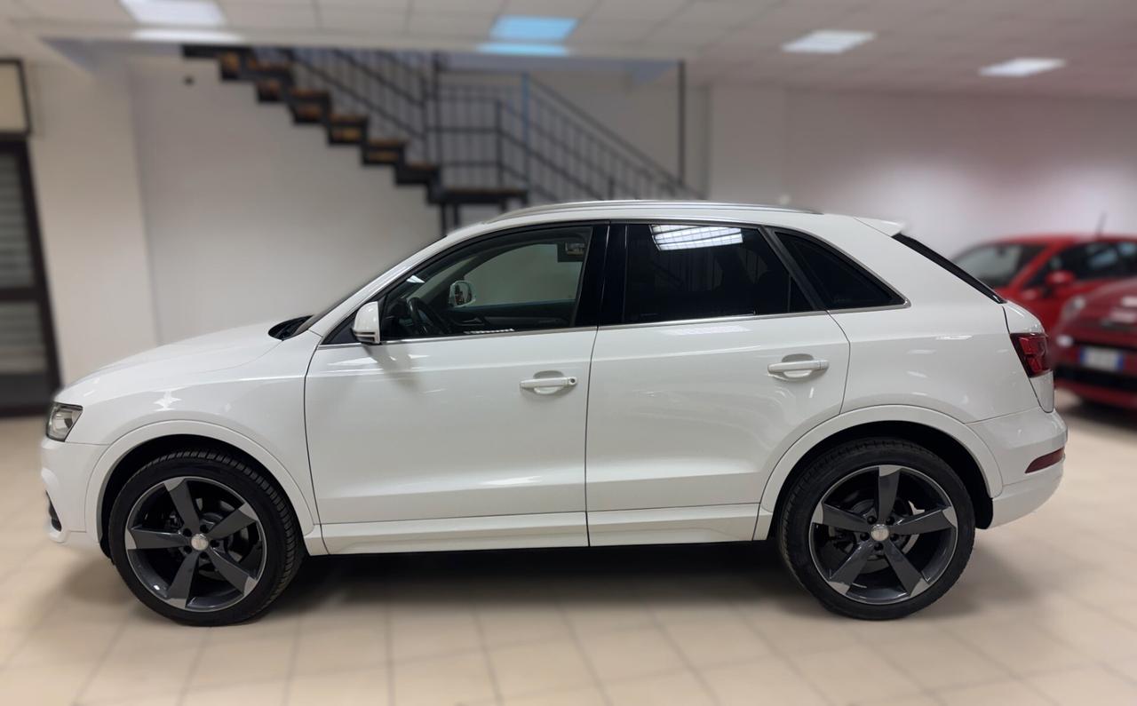 Audi Q3 2.0 TDI 120 CV Sport