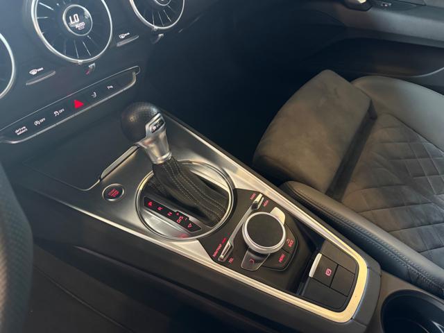 AUDI TT Coupé 2.0 TFSI quattro S tronic S line