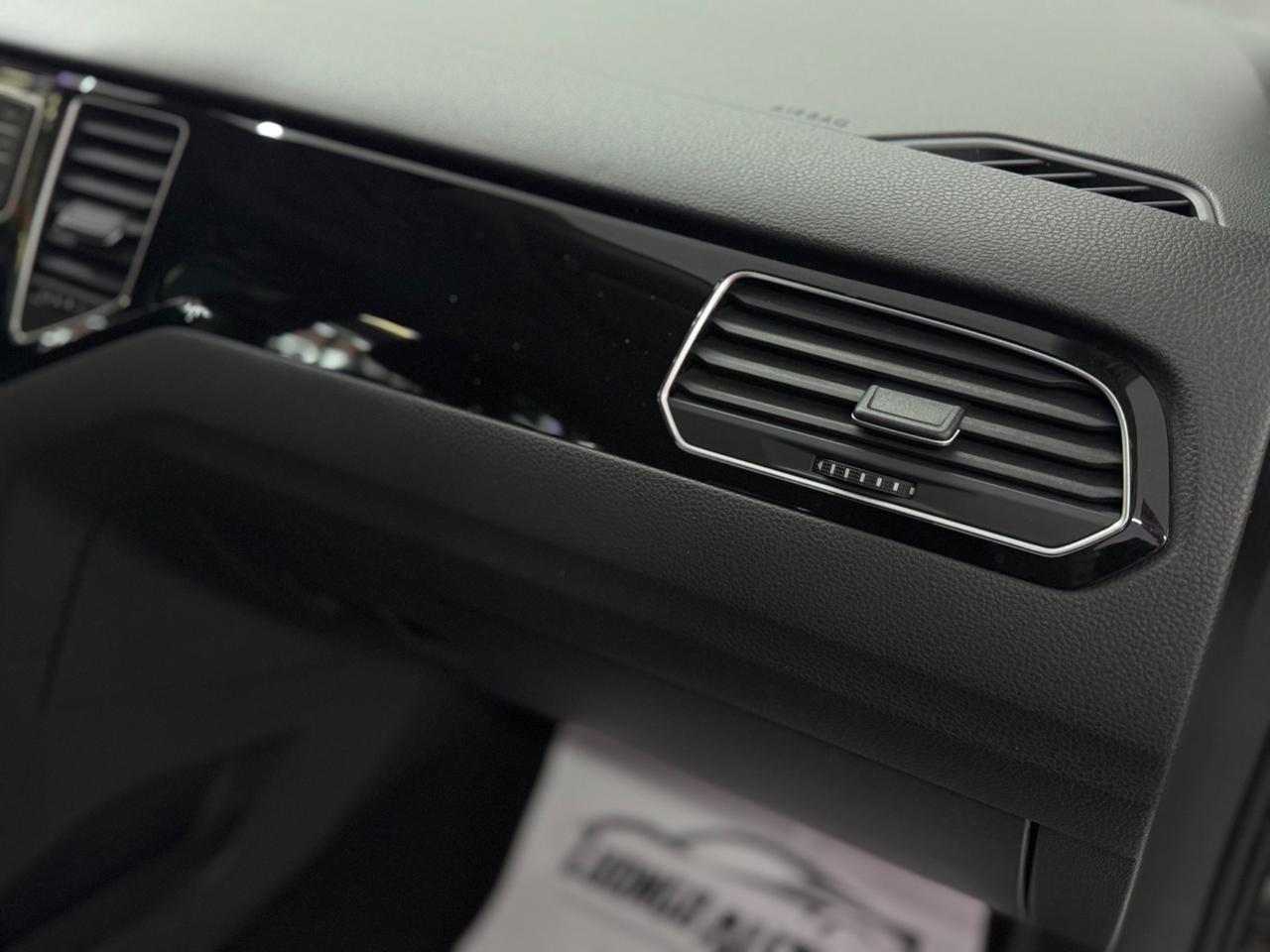 Volkswagen Golf Sportsvan 1.6 TDI 110CV DSG BMT